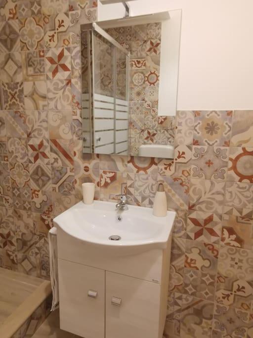 Na Za Rosa Apartment Porto Empedocle Ngoại thất bức ảnh
